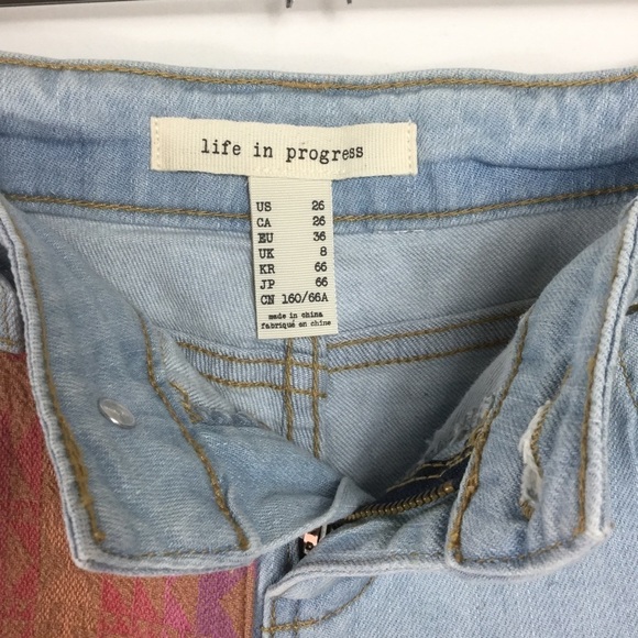 tribal print studded distressed raw hem Jeans - Picture 8 of 8